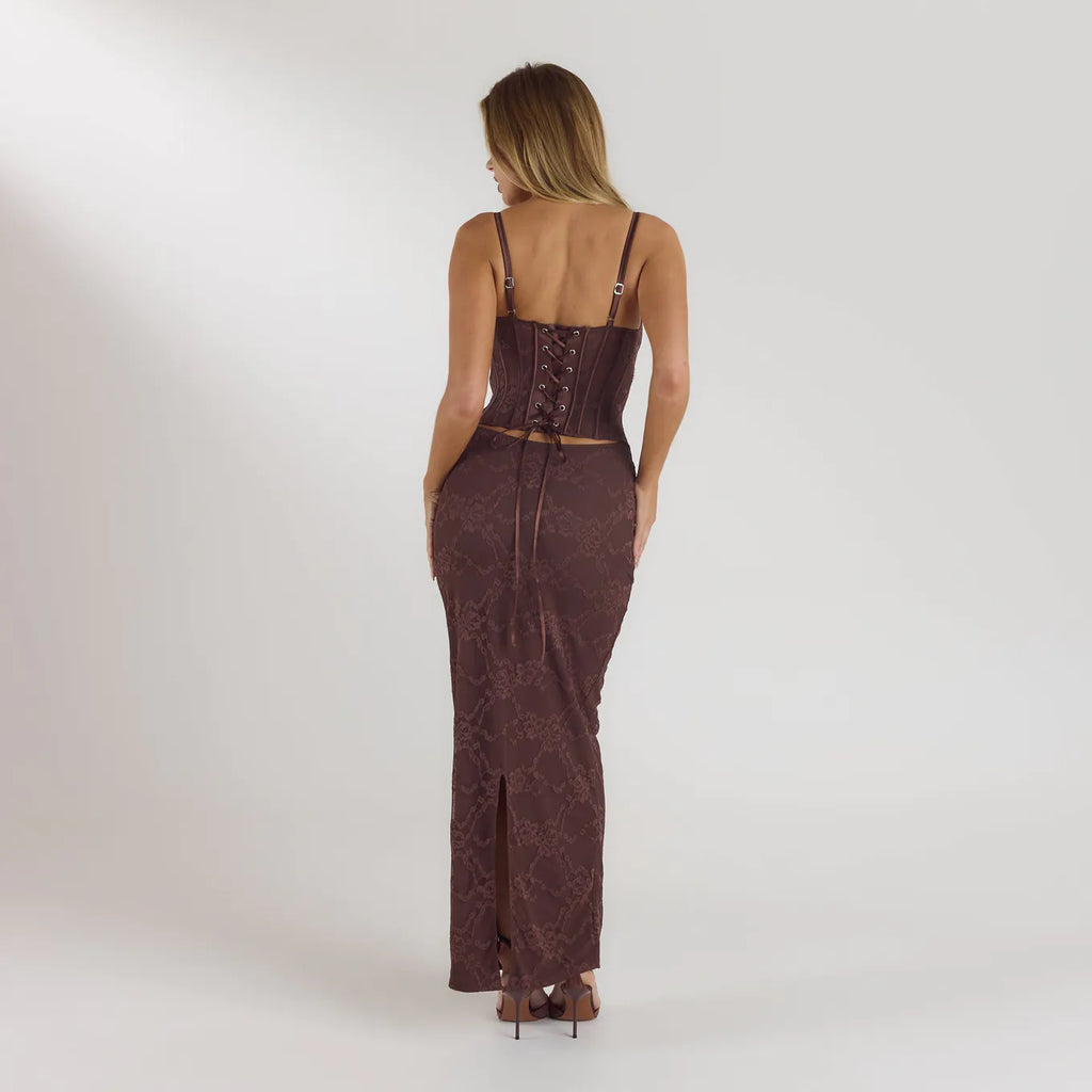 Vestido largo con encaje