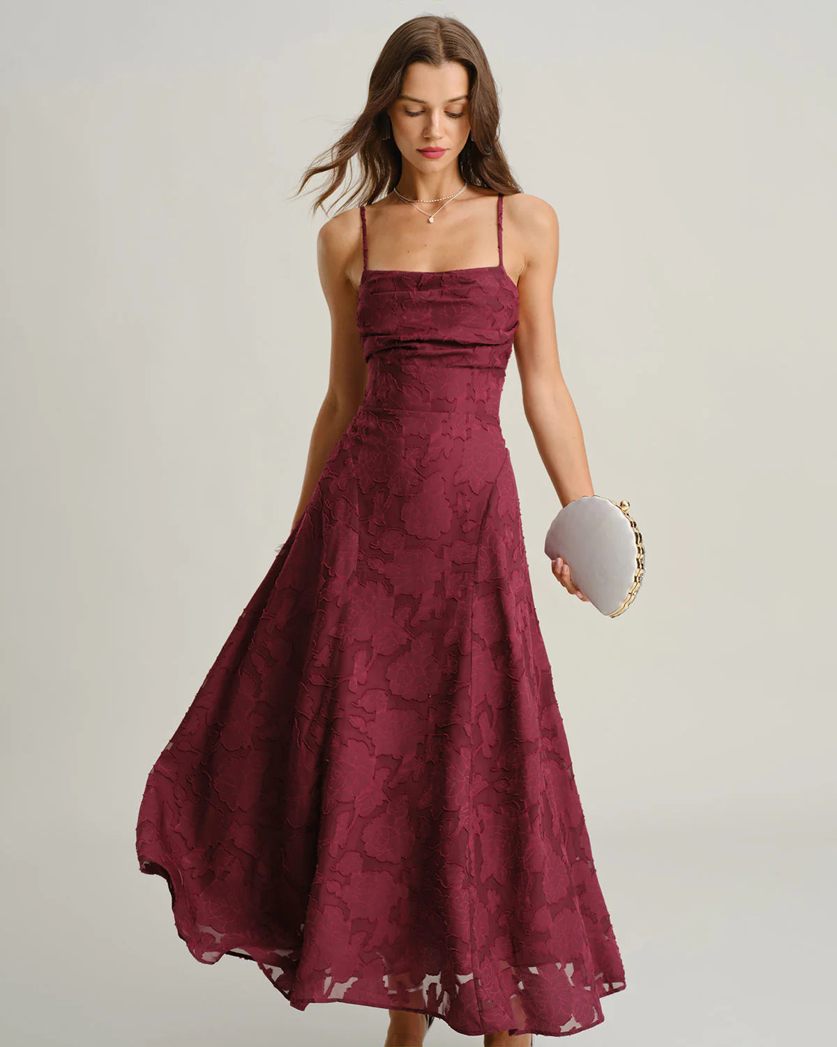 Vestido largo de jacquard color rojo vino